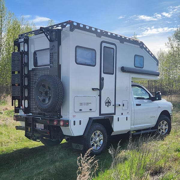 Hudson Bay 8’ (Chassis Mount)